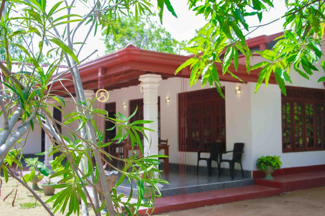 Wijesiri Family Guest House Sigiriya Exterior photo