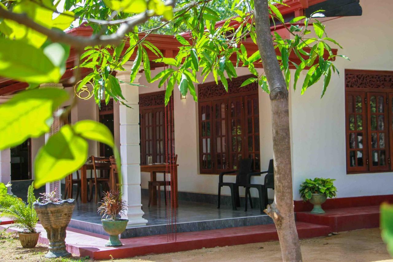 Wijesiri Family Guest House Sigiriya Exterior photo